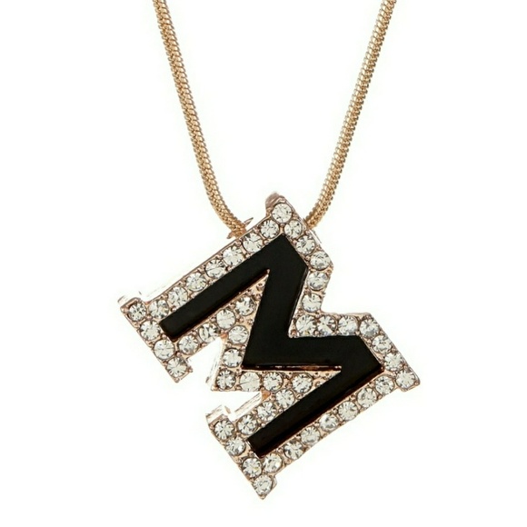 Gold Necklace Initial Letter in "3D" Background - Picture 4 of 7
